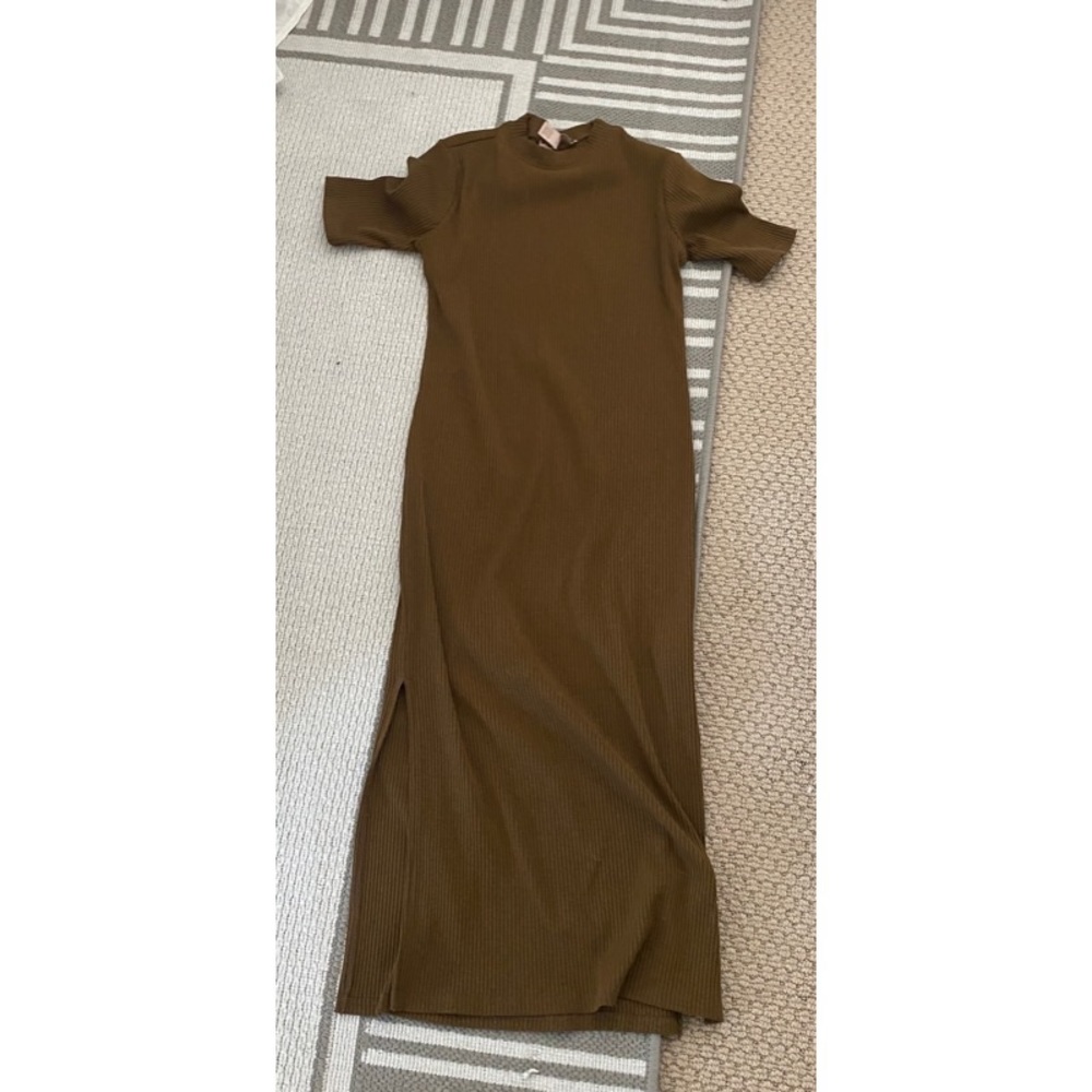 Olive green midi bodycon knit dress